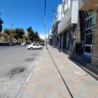 مغازه-55-متر-کف-25-متر-بالکن-کارمندان-شمالی