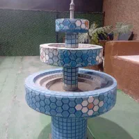 دو عدد آبنما با پمپ و اتصالات تخفیف هم داره