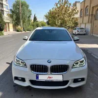 بی ام و ۵۲۸ چهار کلید مدل۲۰۱۵