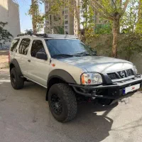 نیسان رونیز ۸۳