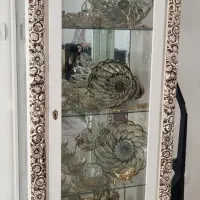 بوفه و ویترین