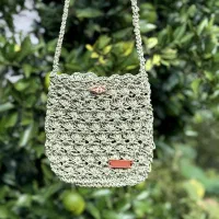 کیف با نخ رافیای وارداتی کاملا دستبافت