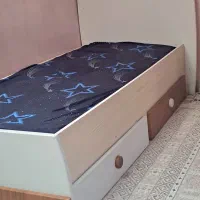 تخت خواب تک نفره|تخت و سرویس خواب|قرچک, شهرک طلائیه|دیوار