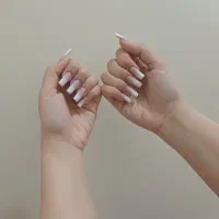 کاشت ناخن و مژه اقتصادی،تضمینی،تخفیف محدود