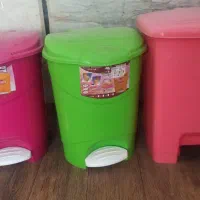 سطل زباله پدالی