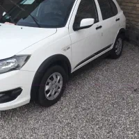 کوییک RS سقف مشکی تک برگ