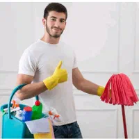 کارگرساده نظافت آپارتمان راه پله ساختمان