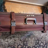 چمدان بزرگ قدیمی