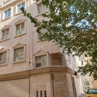 تک واحدی درخیابان فرهنگ