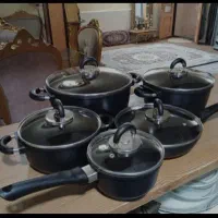 قابلمه چدن ۱۰ پارچه نو