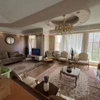 130متری-3خوابه-فاز2روبه-آفتاب-لابی-دار