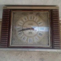 ساعت قدیمی کوارتز عتیقه