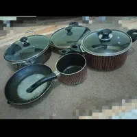 قابلمه و قوری دوتا نو وکارکرده