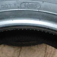 دوحلقه لاستیک یزد نو و استفاده نشده ساینا(۱۸۵)