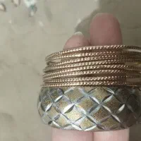 النگوی پهن  وباریک جنس خوب وقیمت مناسب جنسش استیل|بدلیجات|قم, باجک سه|دیوار