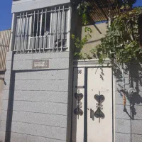 دوطبقه-ویلایی-قواره-جلو-در-حصارک