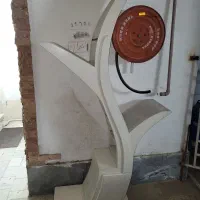 استند چوبی دکوری