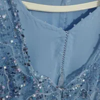 فروشی|لباس|سلماس, |دیوار