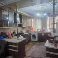 ۱۰۰ متر + آسانسور، طوس کوچه اسدی