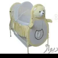 میز تلویزیون و میز ناهارخوری وگلدان وتخت نوزاد|میز تلویزیون|پردیس, فاز ۳|دیوار