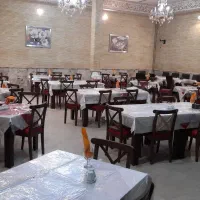 رستوران گل یاس