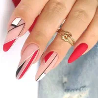 آموزش صفر تا صد ناخن در لاکانی با بهترین قیمت|خدمات آرایشگری و زیبایی|رشت, لاکانی|دیوار