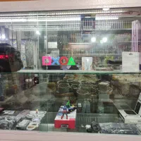 ویترین آلمینیومی دکور مغازه ایستاده 1.5 در 2 متر|بوفه، ویترین، کنسول|اسلام‌شهر, باغ فیض|دیوار