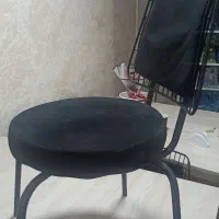 تعداد ۲۳ عدد صندلی مخصوص کافه تمیز و شیک نونو