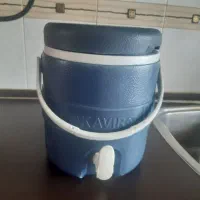 و۱ عدد کلمن یخ ودوعدد سطل