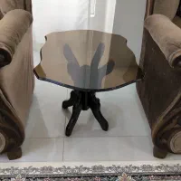 میز جلو مبلی شیشه ای با پایه چوبی|مبلمان خانگی و میز عسلی|همدان, |دیوار