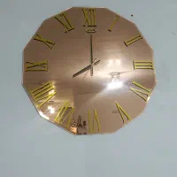 ساعت آینه ای کاملا سالم