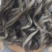 خدمات تخصصی رنگ و لایت