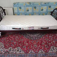 تعدادی وسایل خونه درحد نو|تشک تختخواب|فولادشهر, C4|دیوار