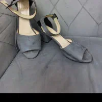 کفش زنانه و مردانه