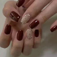 استخدام نیروی خانم در سالن زیبایی