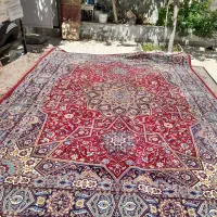 یک جفت فرش تمیز