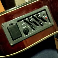 گیتار آریا Ak 300E|گیتار، بیس، امپلیفایر|تهران, دربند|دیوار