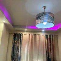 ست پرده و لوستر اتاق خواب