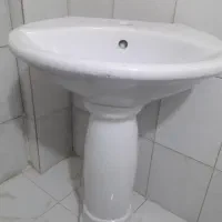 روشویی و سنگ دستشویی در حد نو