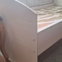 تخت نوجوان|تخت و صندلی بچه|خمینیشهر, |دیوار