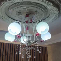 یک جفت لوستر پنج شاخه