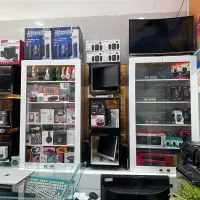 تمامی دکور به فروش میرسد|فروشگاه و مغازه|ماهان, |دیوار