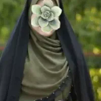 حراج تعدادی روسری در حد نو