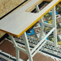 چرخ خیاطی با همراه میز