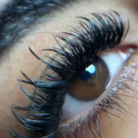 مدل آرایشی ،زیبایی