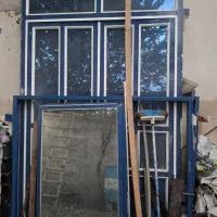 یک در و دو پنجره