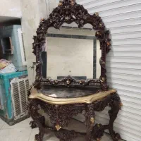 اینه و میز اینه کنسول