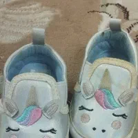 کفش و لباس نوزادی
