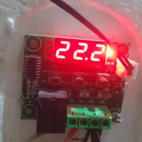 دستگاه جوجه کشی