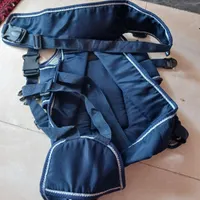 آغوشی بچه
